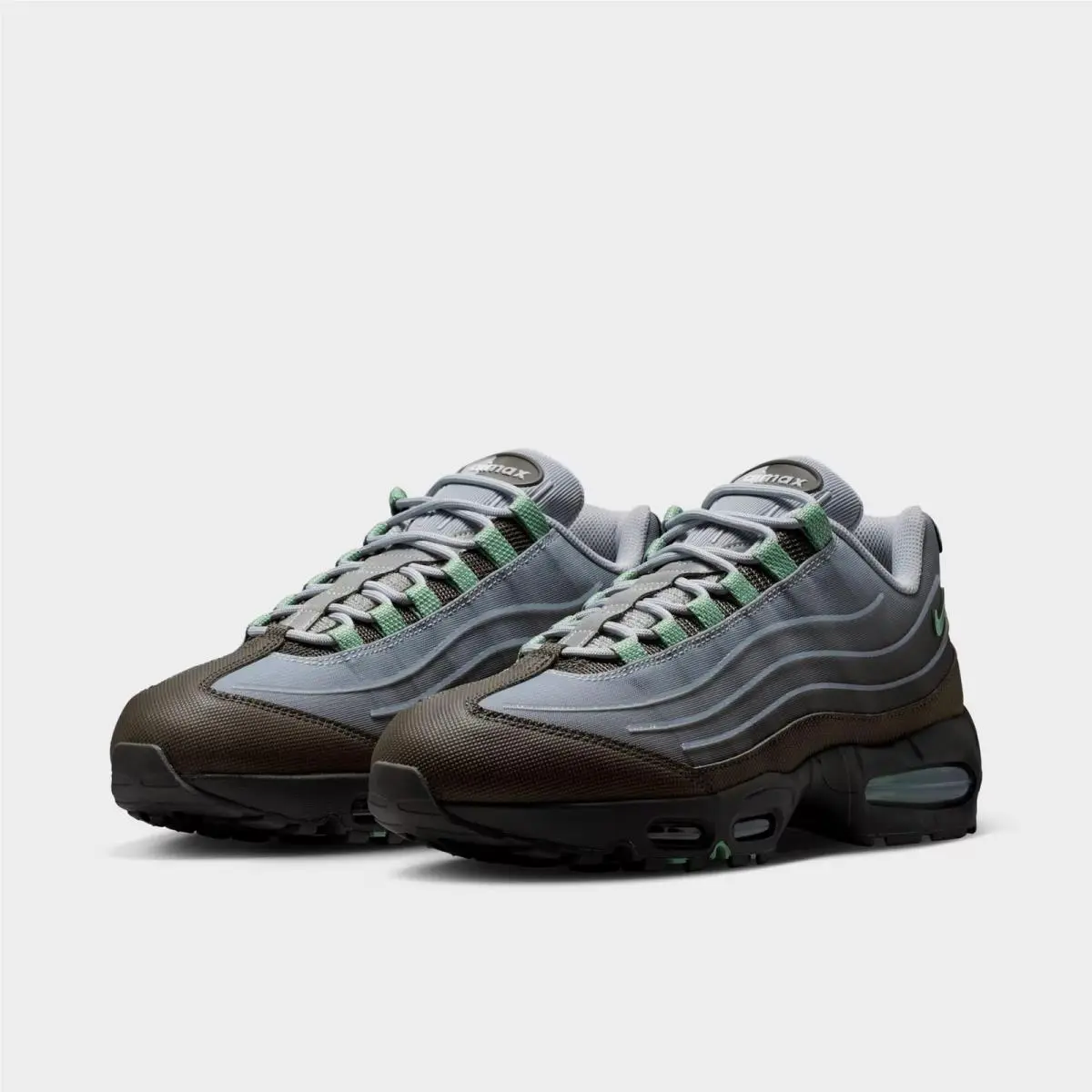 Nike shoes - IH7853 200 - Medium Ash/Wolf Grey/Metallic Silver/Steam 1