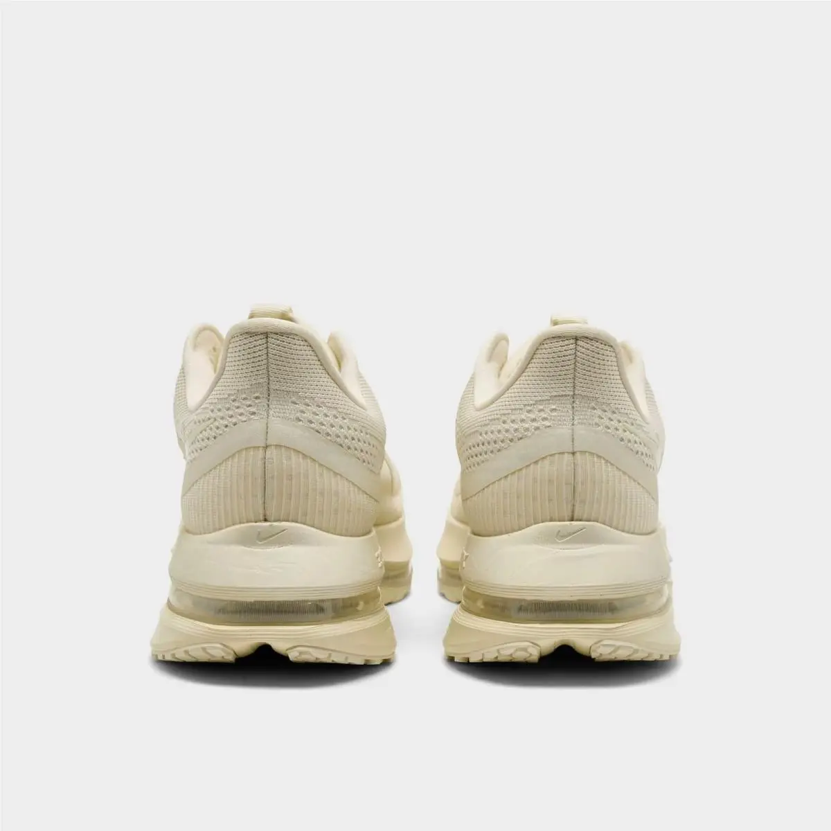 Nike shoes - IQ5691 100 - Natural/Mushroom/Natural/Black 2