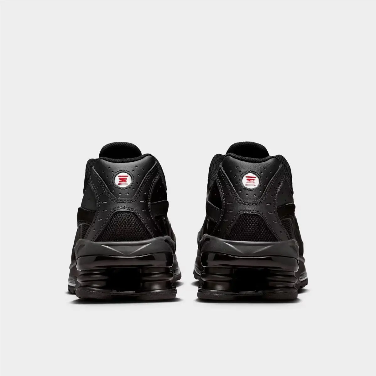 Nike shoes - IO4296 002 - Black/Black/Black 6