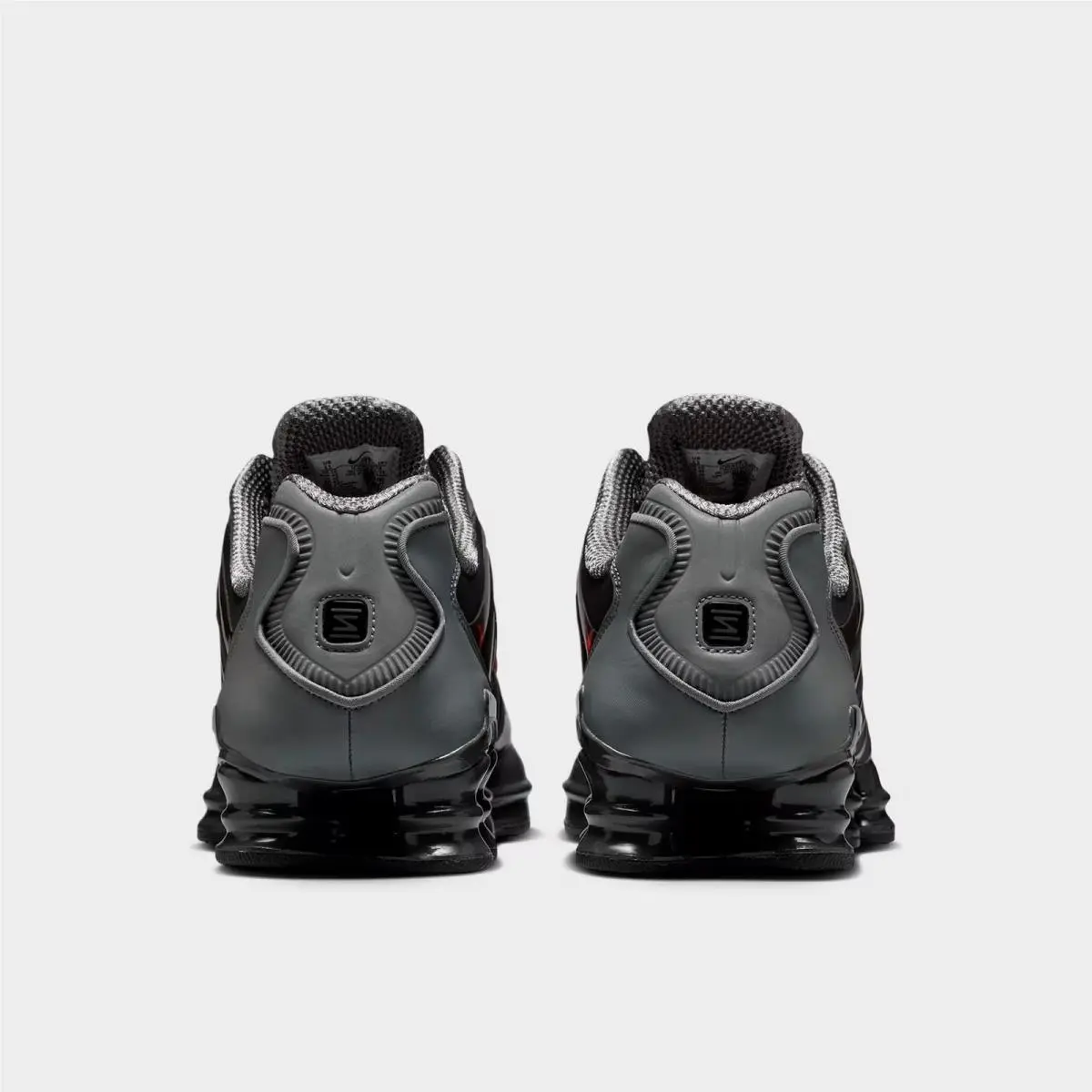 Nike shoes - IQ6599 003 - Smoke Grey/Medium Ash/Anthracite/Bright Crimson 6
