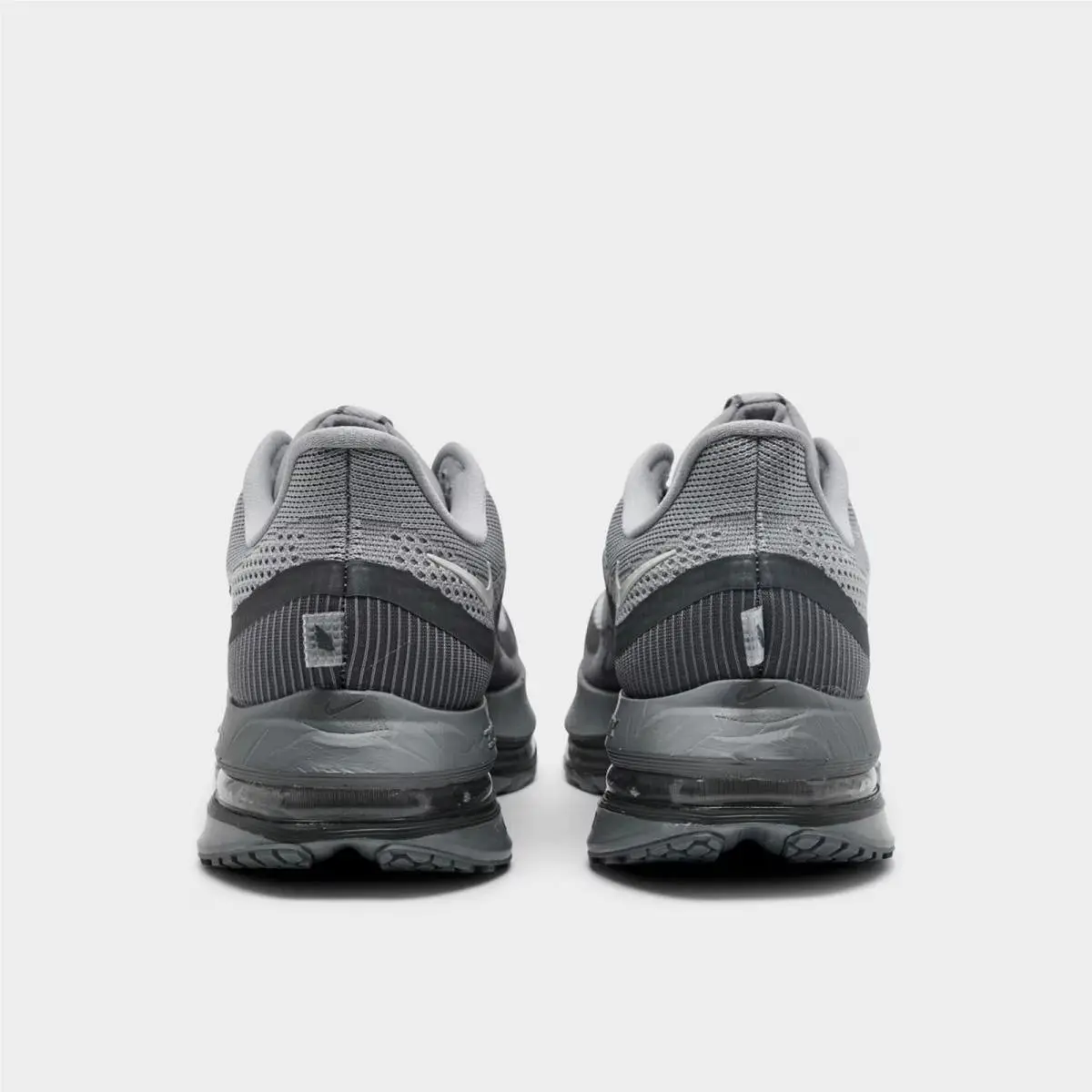 Nike shoes - HQ2592 013 - Wolf Grey/Cool Grey/Anthracite/Sail 2