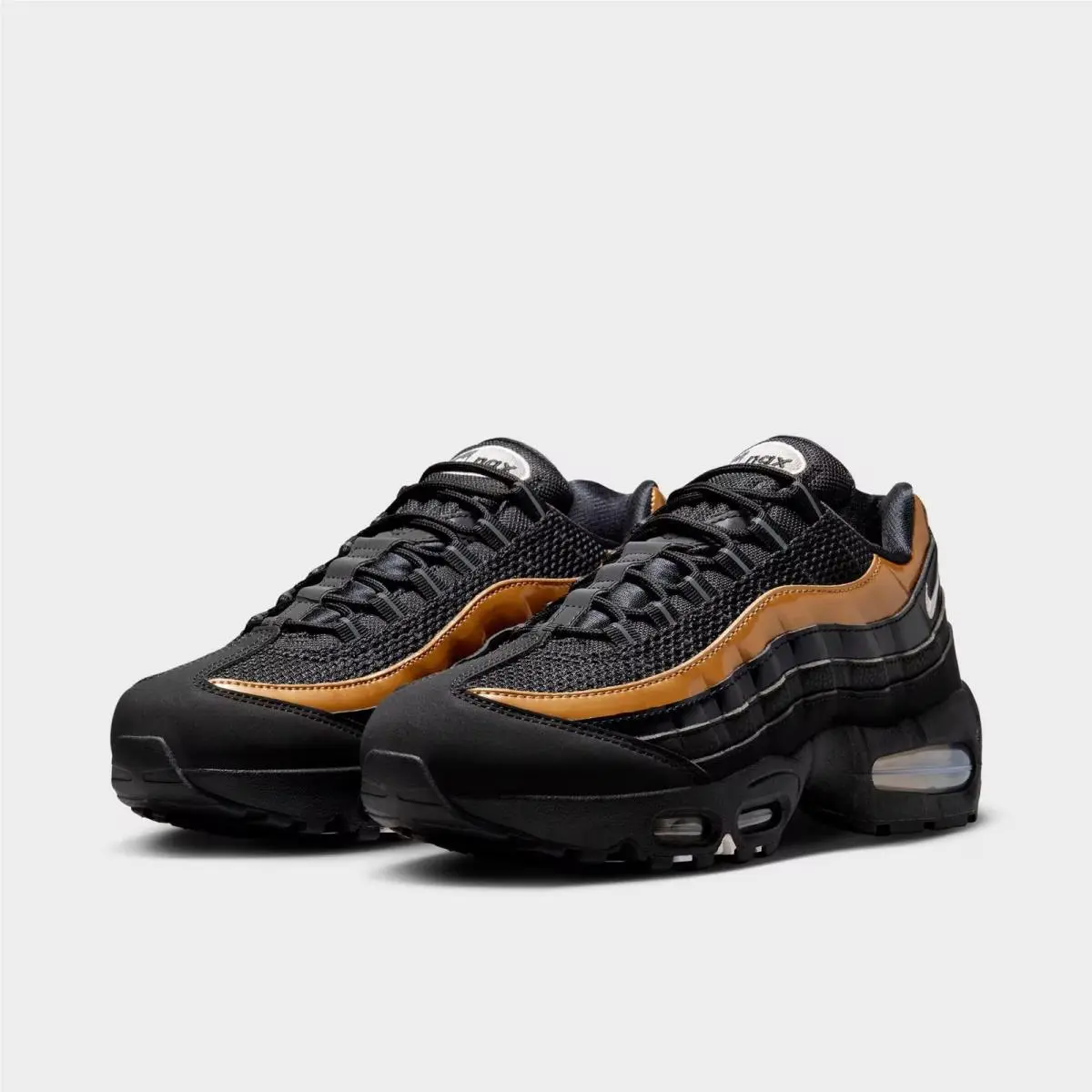 Nike shoes - IR1129 001 - Black/Light Charcoal/Metallic Gold/Sail 5