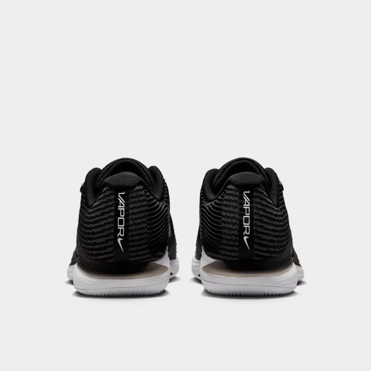 Nike shoes - FV5554 001 - Black/Dark Smoke Grey/White 6