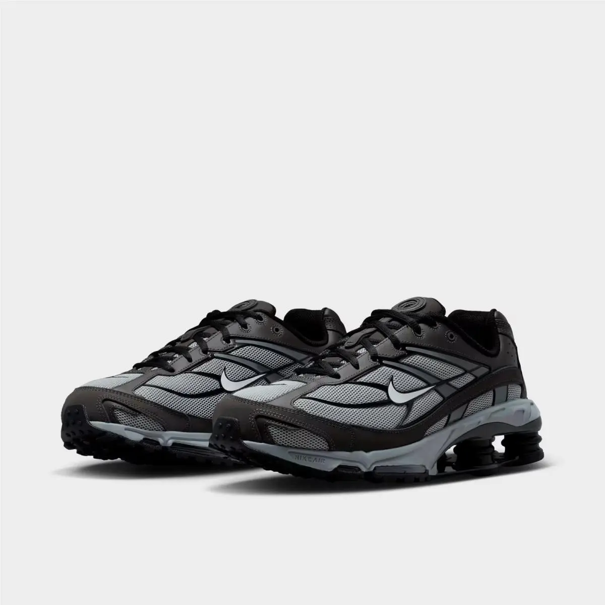 Nike shoes - IO4296 001 - Light Smoke Grey/Medium Ash/Black/Photon Dust 1