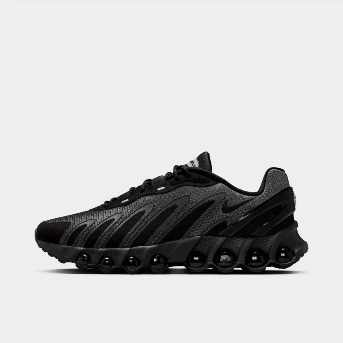 Mens Nike Air Max Dn8 SE Casual Shoes Black/white/dark Grey/black HV4525 001