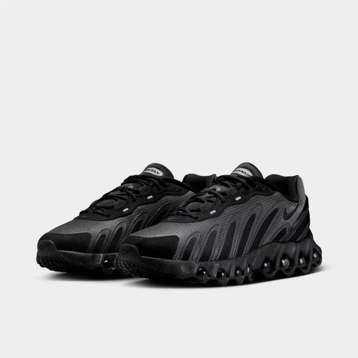 Nike shoes - HV4525 001 - Black/White/Dark Grey/Black 1