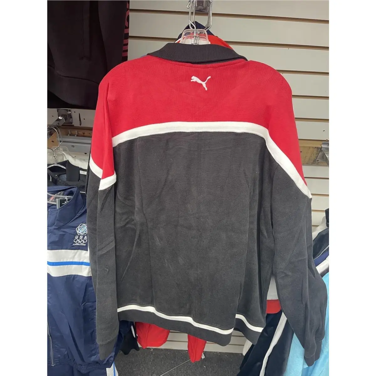 Puma clothing - Red 2