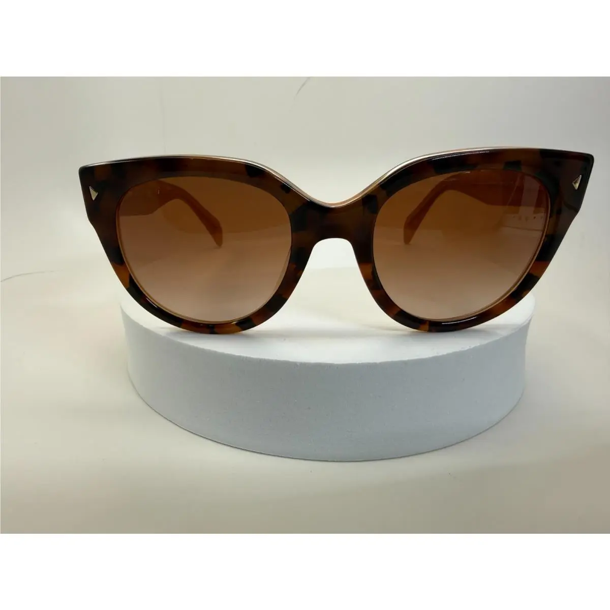 Prada SR17O Sunglasses Color FAL1Z1 Havana with Brown Gradient Lens