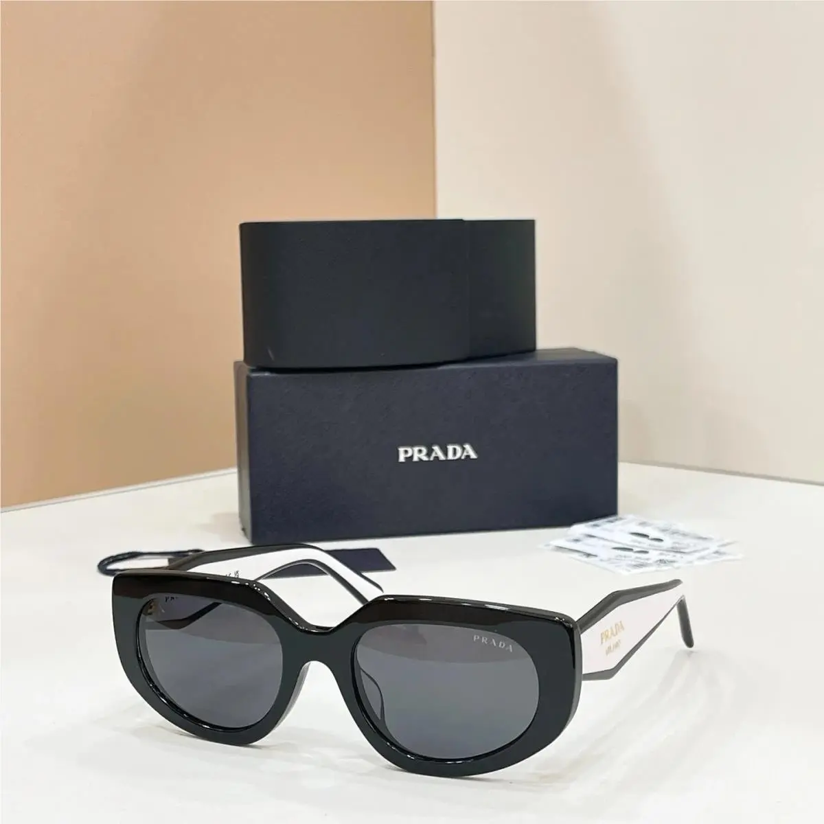 Prada Sunglasses Spr D02-F 20G-08Z 140 3N D