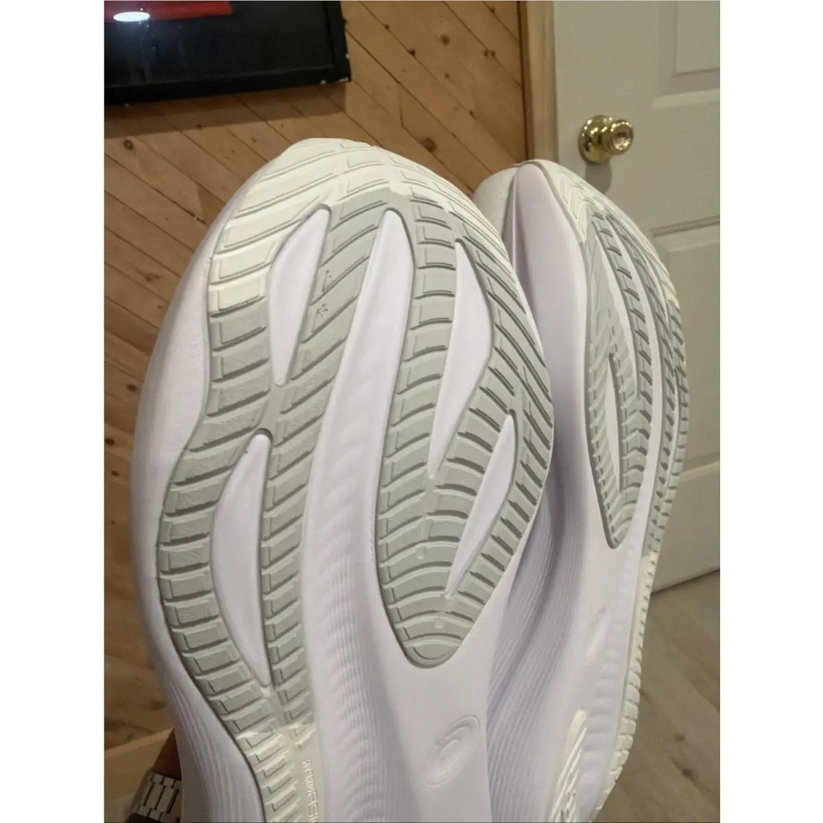 Asics shoes - Gel-Nimbus 27 - 1012B753 - White 1