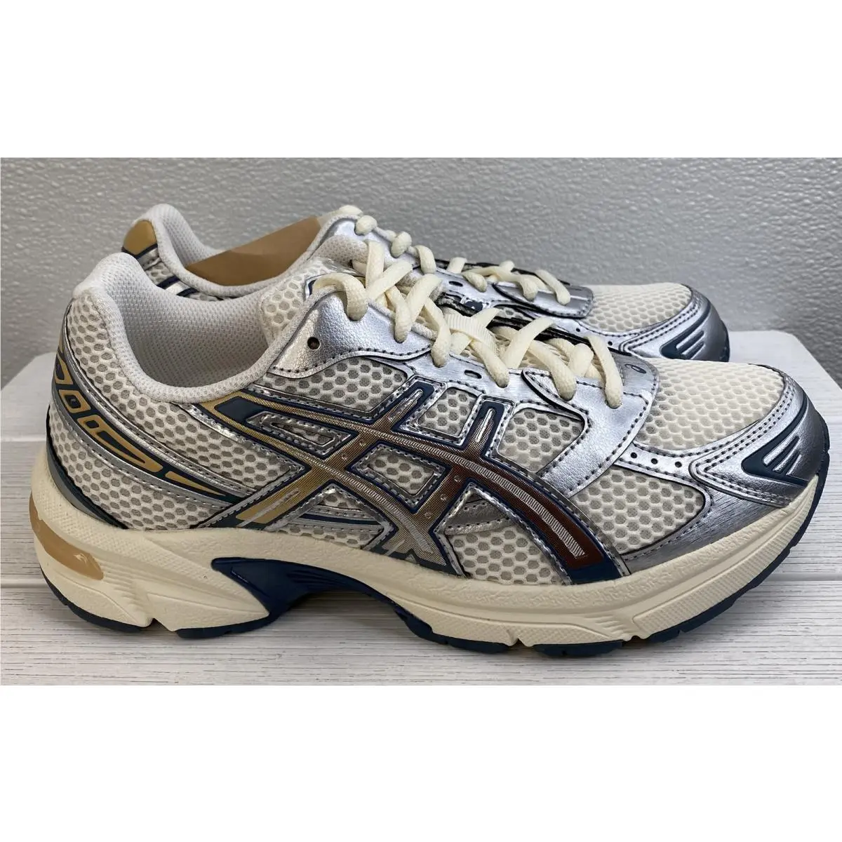 Asics Gel-1130 Unisex Size M6 W7.5 Cream/mahogany Mesh Low Top Athletic Sneakers
