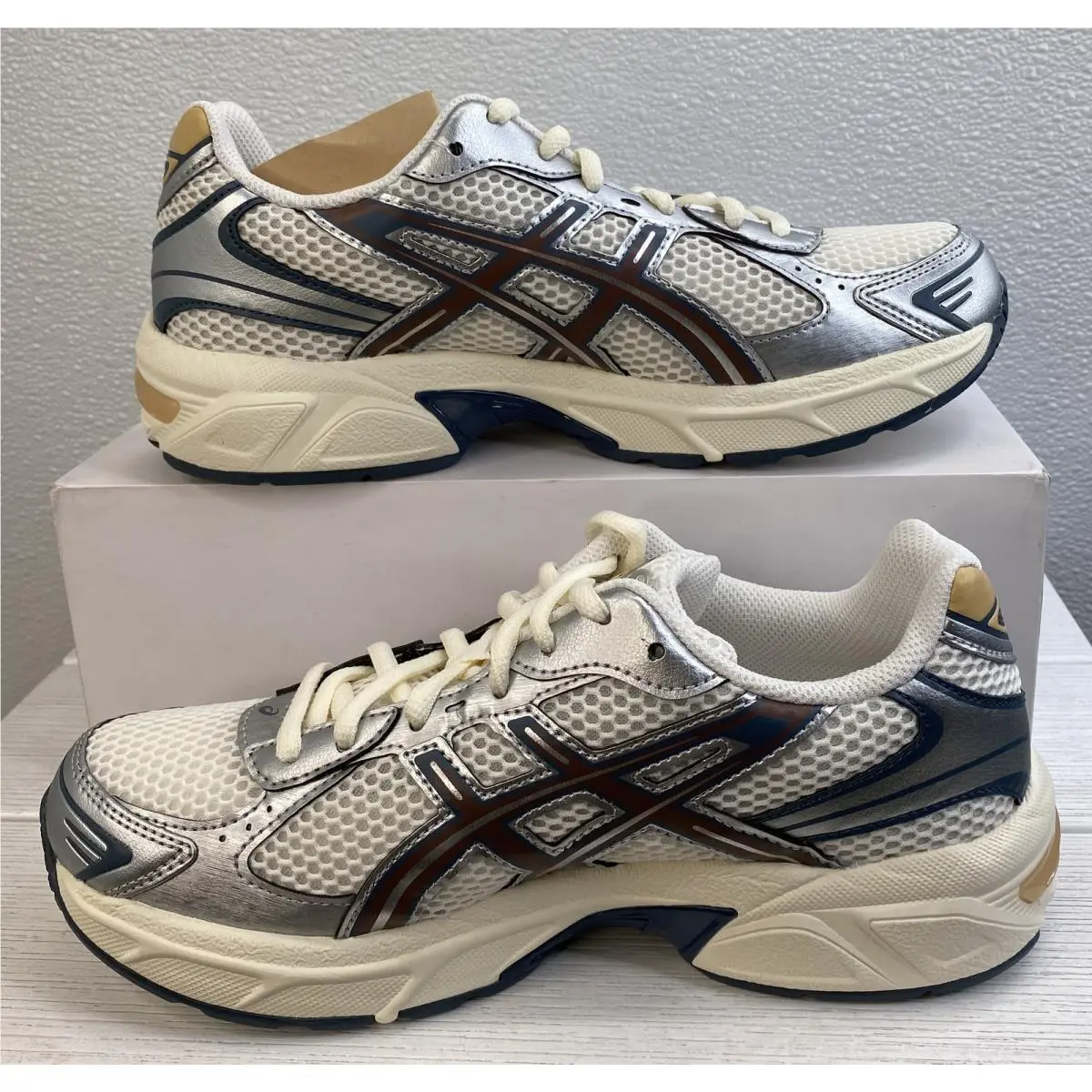 Asics shoes - White (UPC: 197298986052) 4