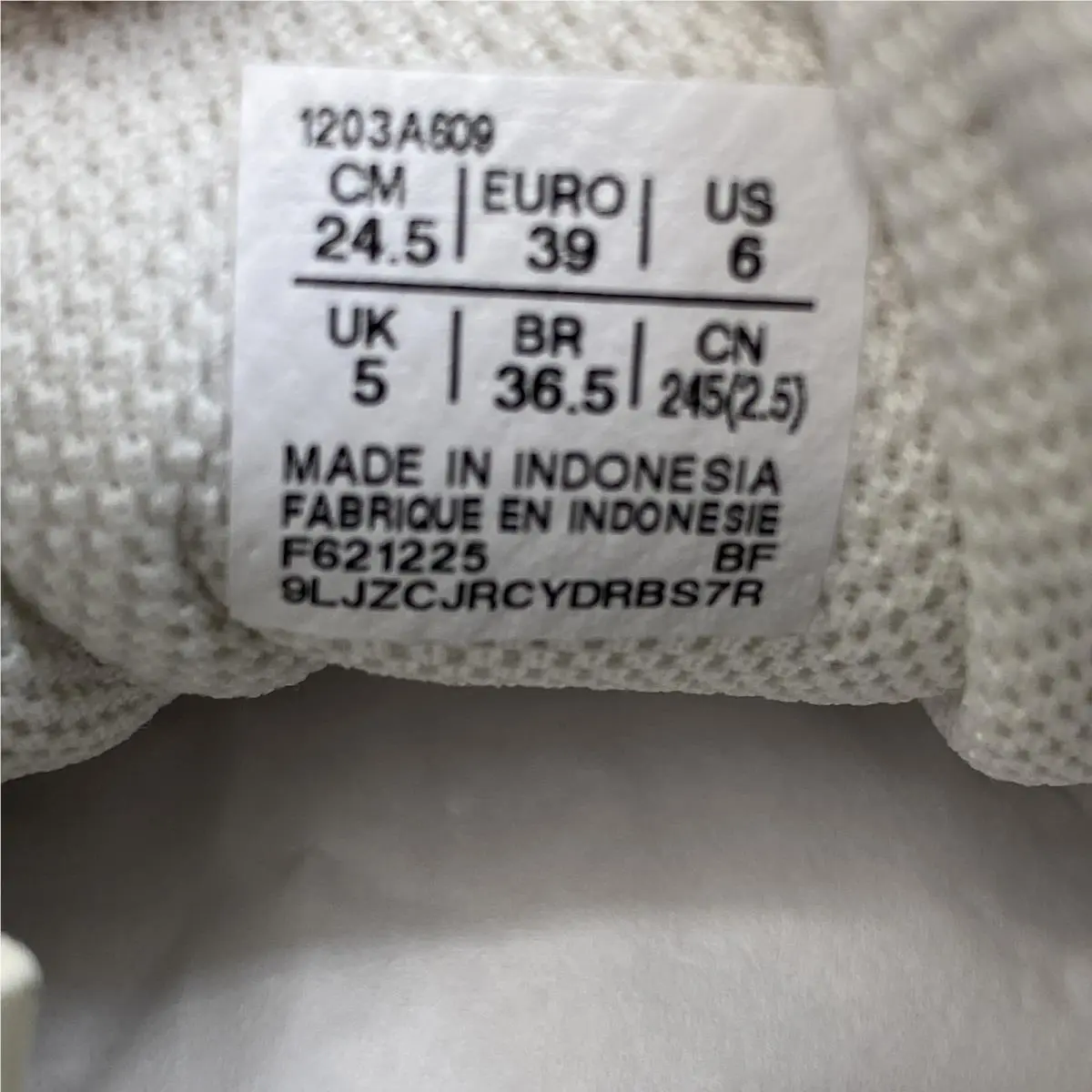 Asics shoes - White (UPC: 197298986052) 6