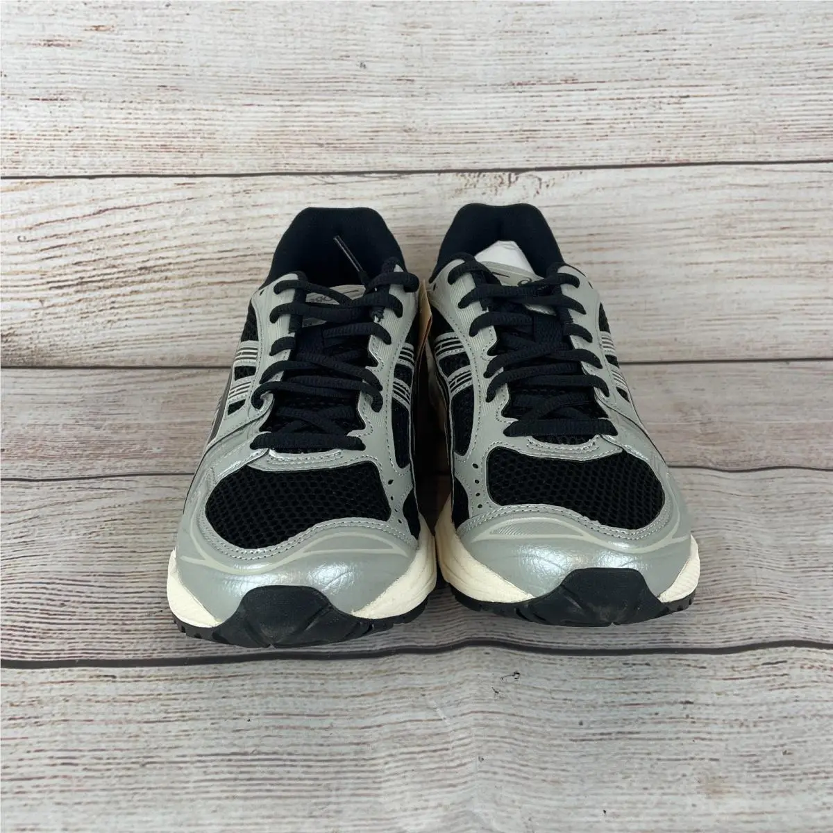 Asics shoes - Gray (UPC: 4550457189842) 1