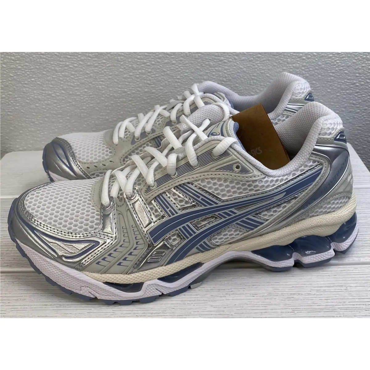 Asics shoes - White (UPC: 199023010308) 1