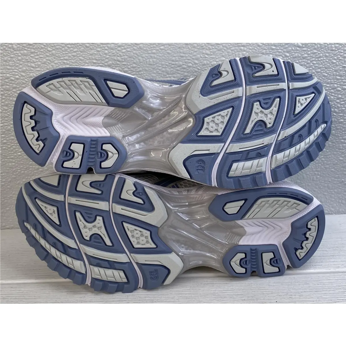 Asics shoes - White (UPC: 199023010308) 3