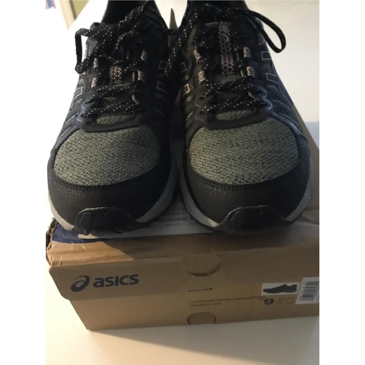 Asics shoes - ASICS GEL-Venture - 91012A627 - Black & Green 6