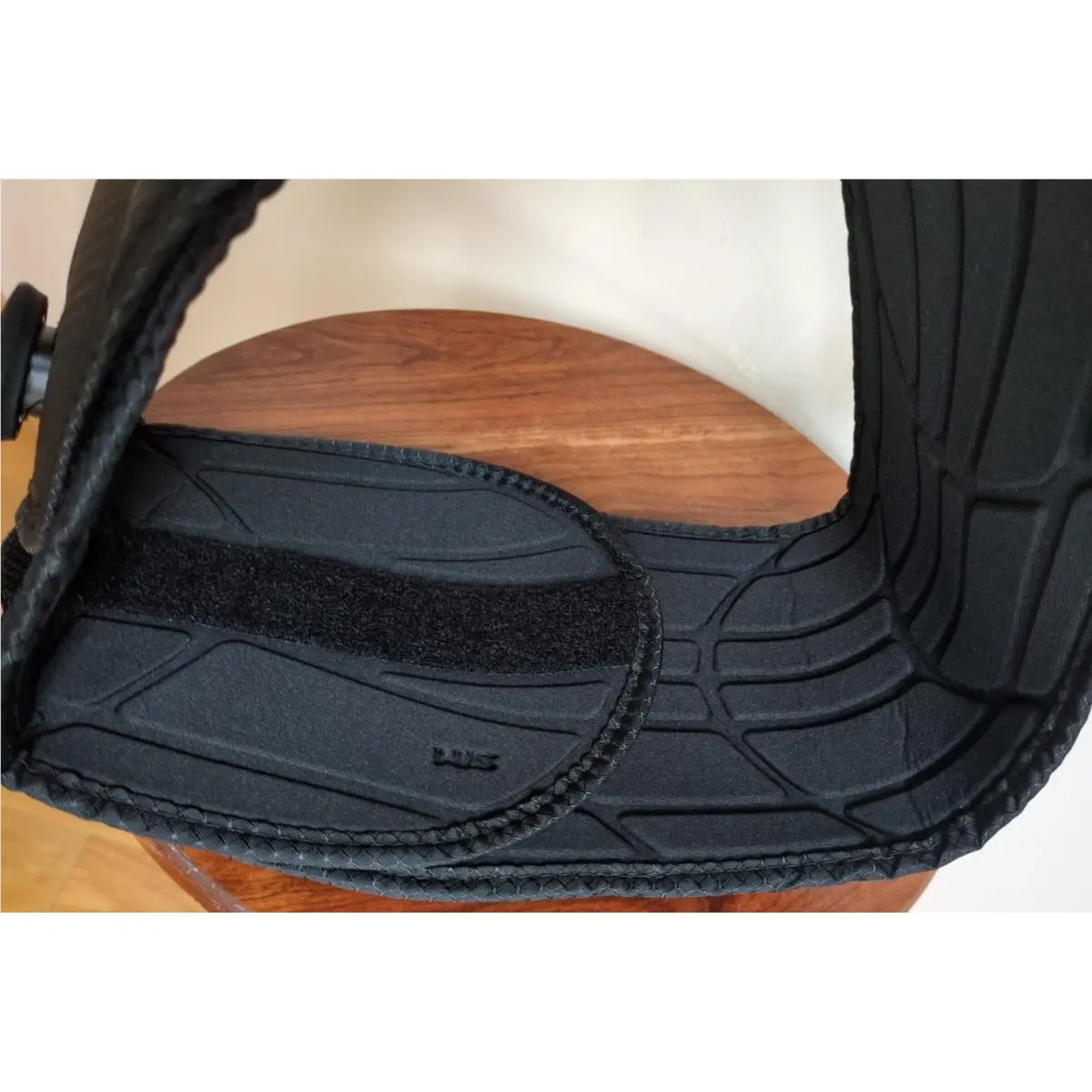 DonJoy  - Donjoy Enovis Exos Form II 637 - Black 5