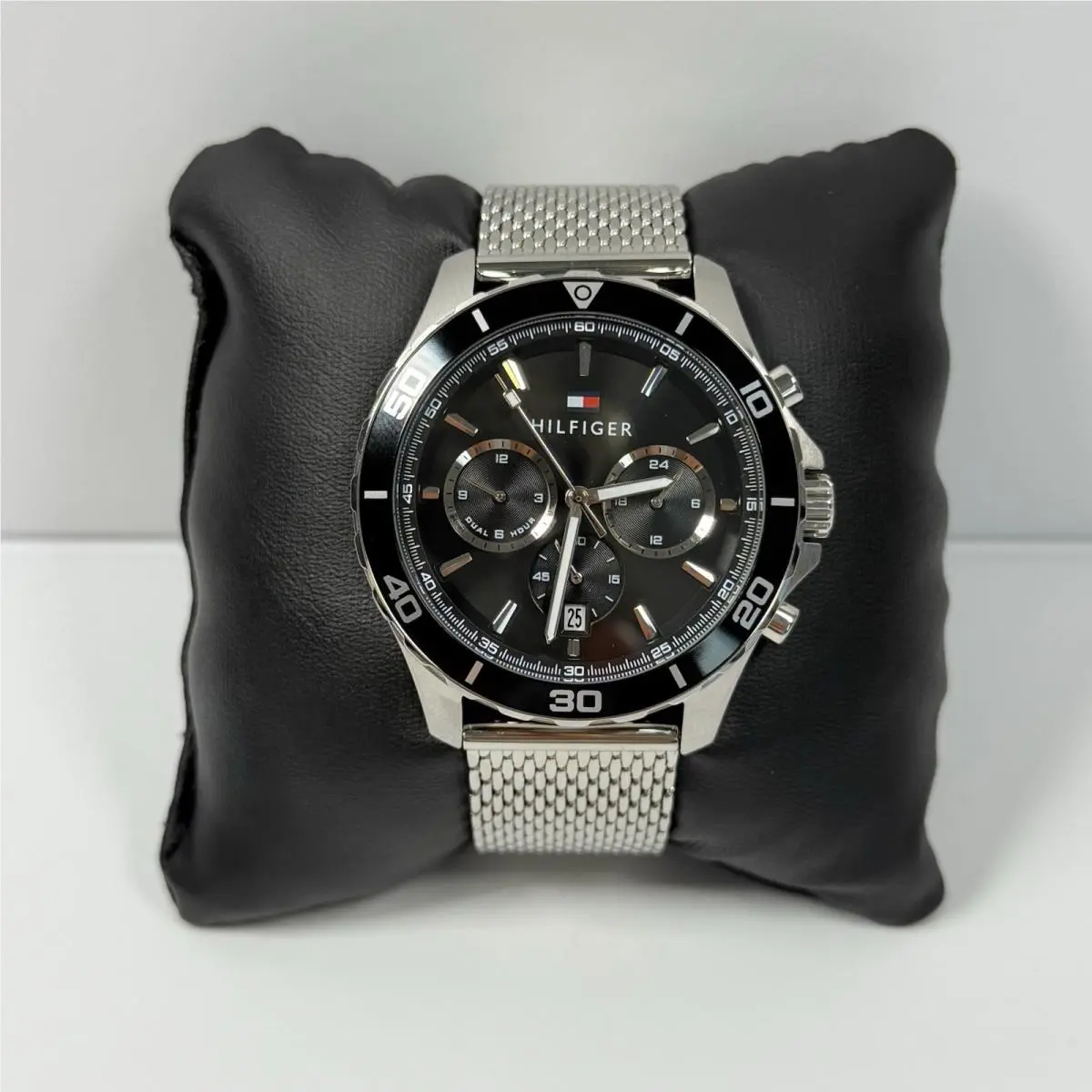 Jordan 1792092 Black Dial Silver Mesh Bracelet Men’s Watch by Tommy Hilfiger