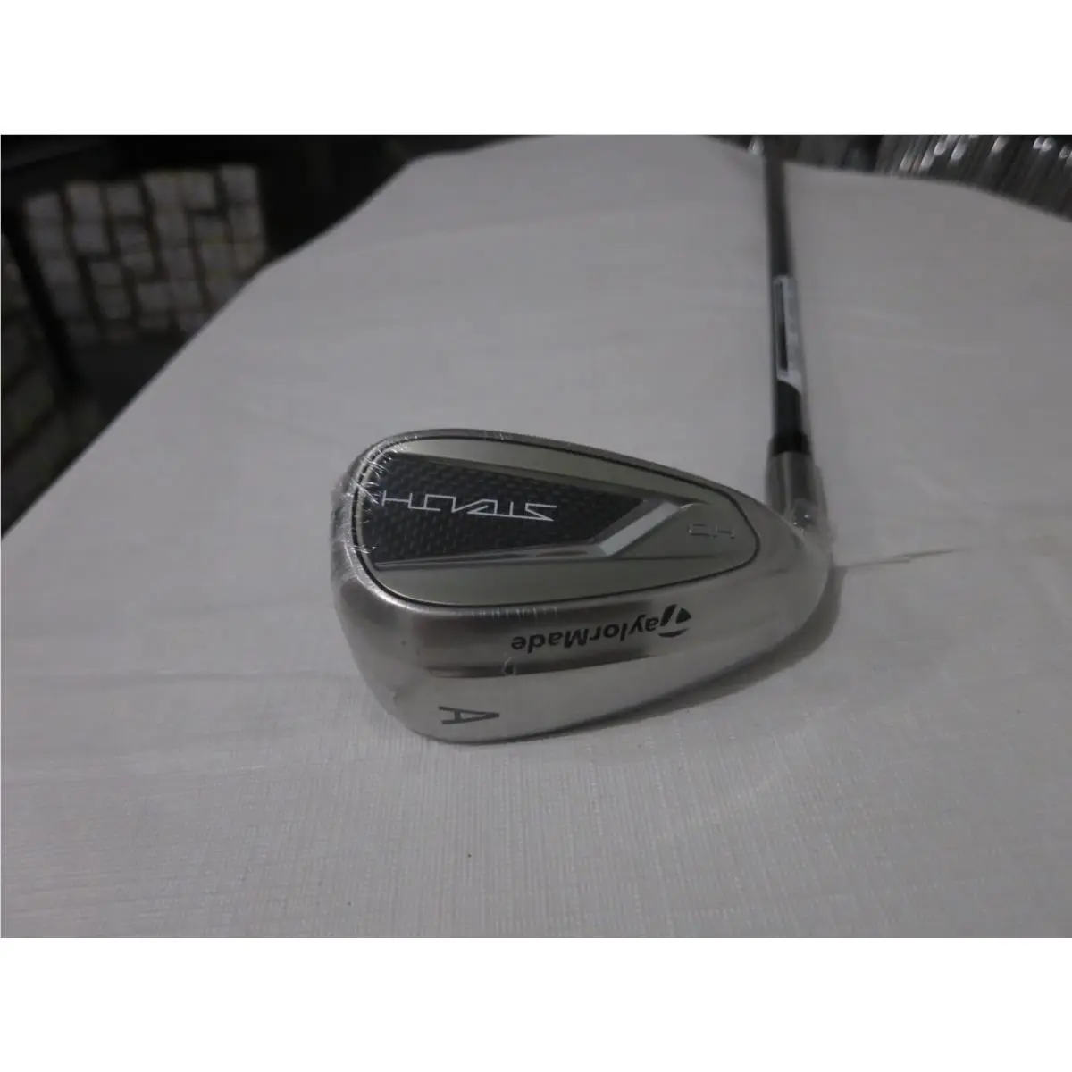 Left-handed Taylormade Stealth HD Approach Wedge - 49 - Regular Graphite