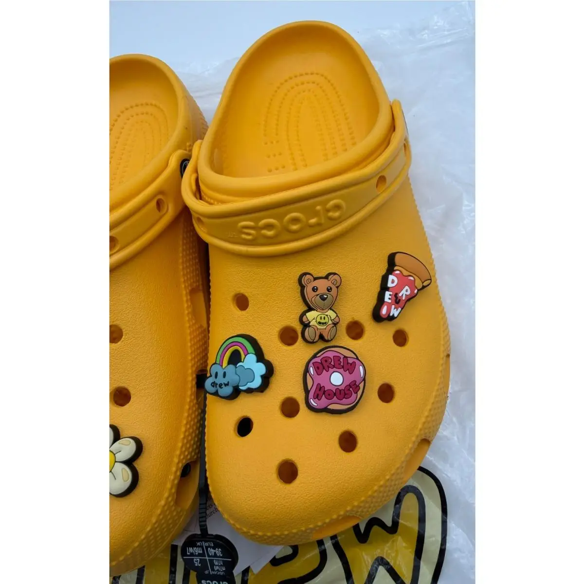 Crocs shoes - 207267700 - 207267-700 - Canary (UPC: 0191448787704) 1