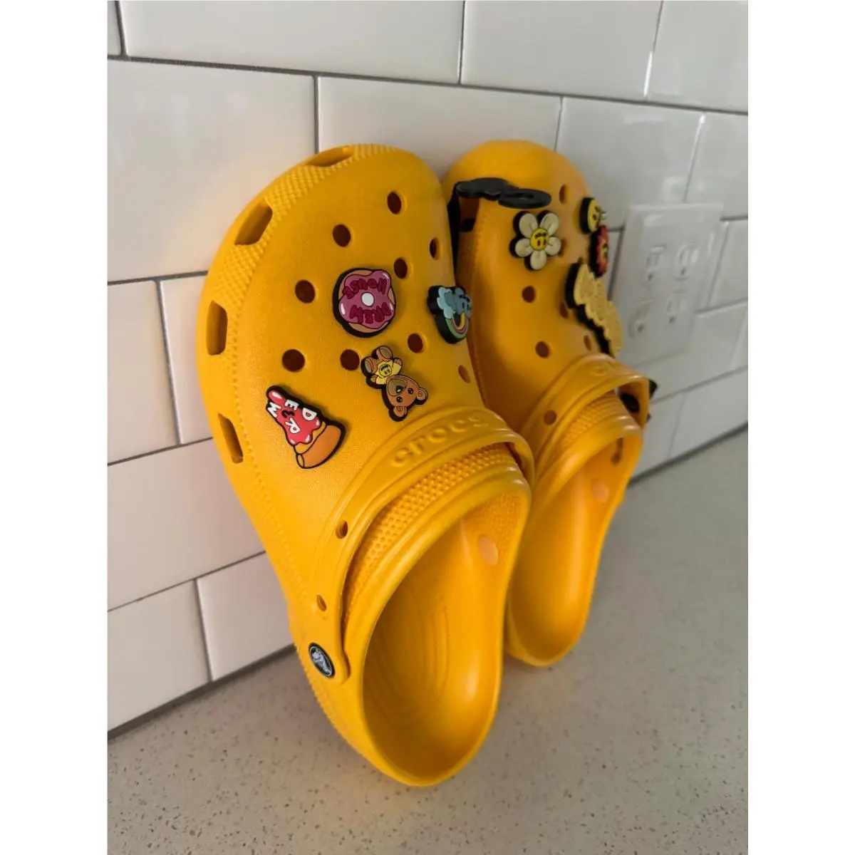 Crocs shoes - Beiber - Beiber - 207267-700 - Yellow (UPC: 191448787612) 9