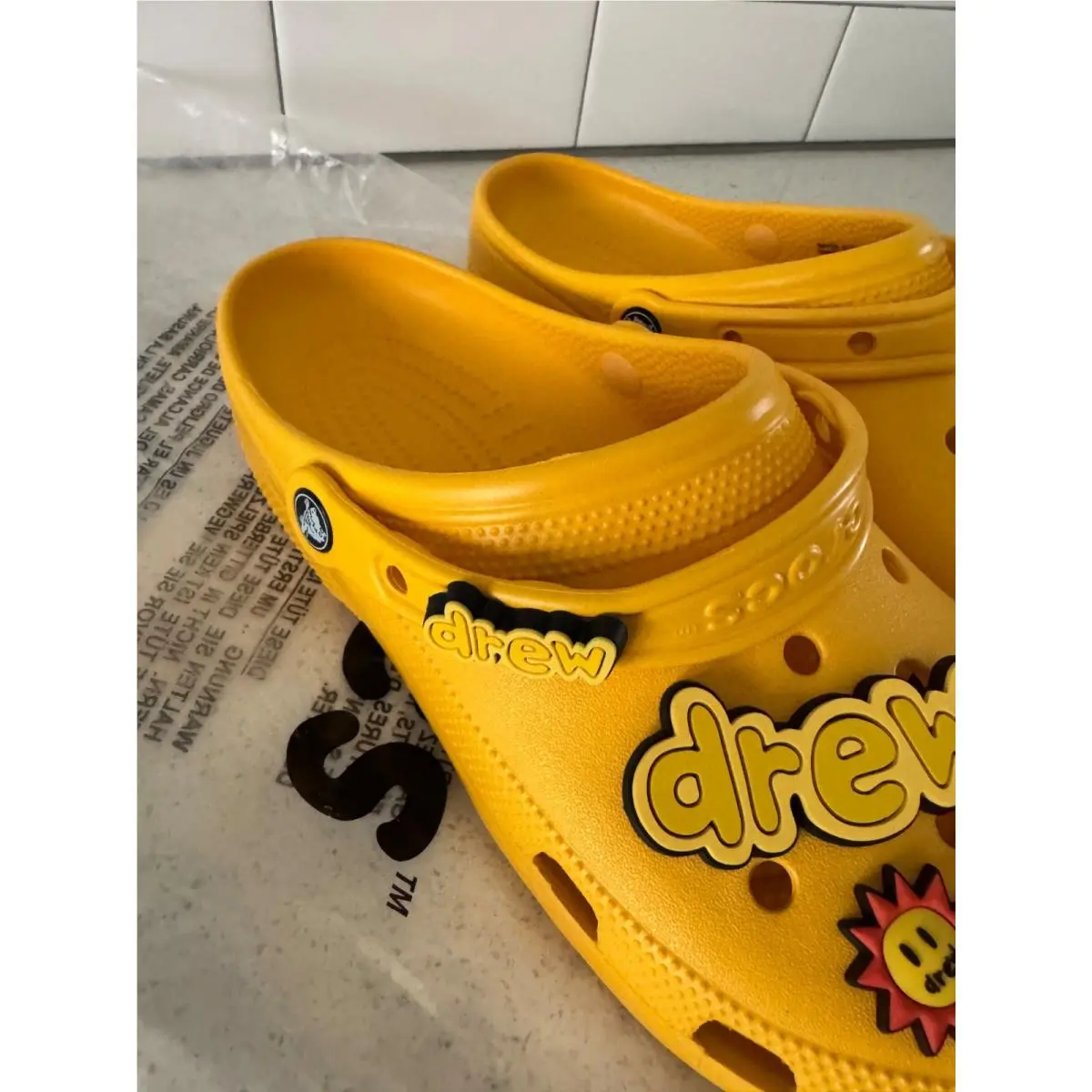 Crocs shoes - Beiber - Beiber - 207267-700 - Yellow (UPC: 191448787612) 4