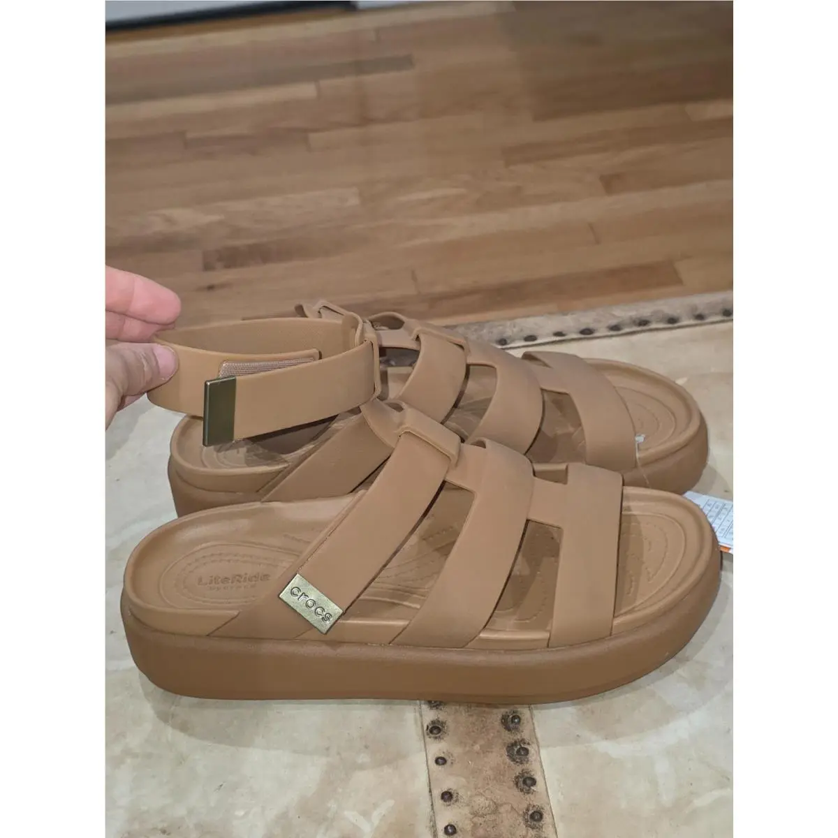 Crocs shoes - Brooklyn luxe - Brooklyn luxe - 209557-2U3 - Brown 4