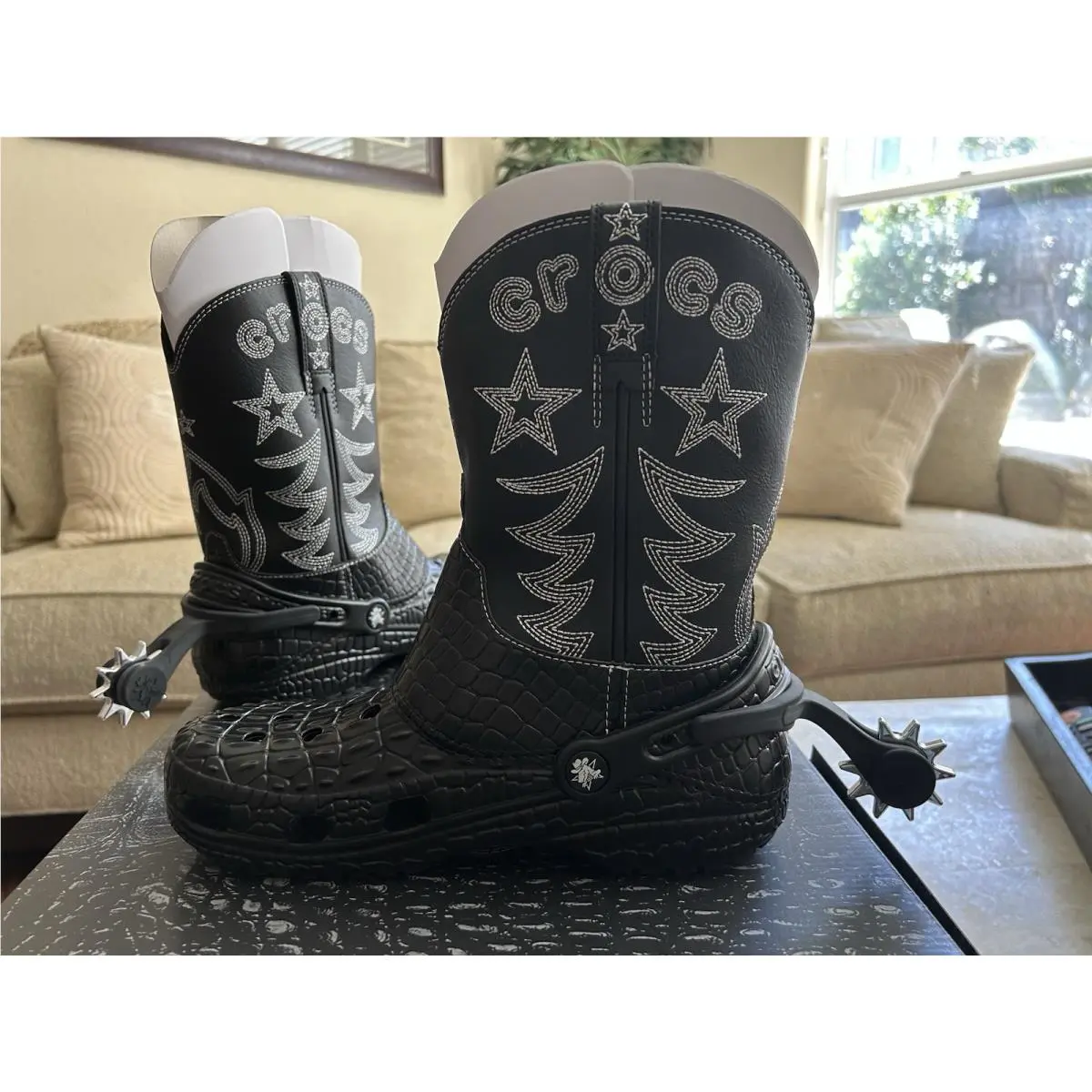 Crocs shoes - Classic Cowboy Boot - Classic Cowboy Boot - 208695-001 - Black 8