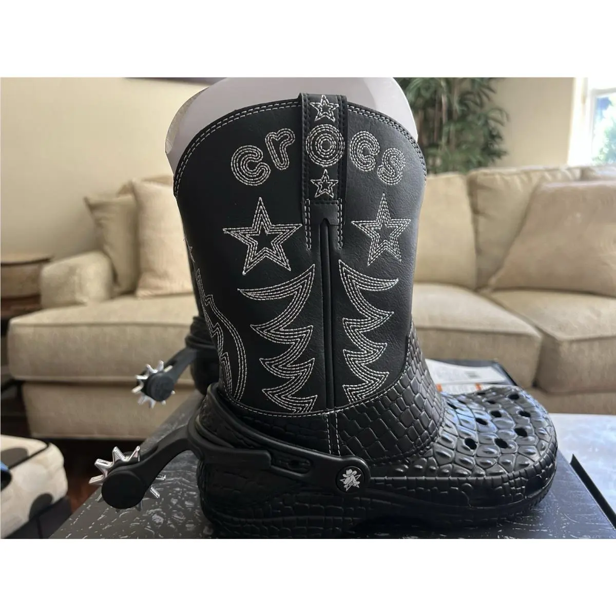 Crocs shoes - Classic Cowboy Boot - Classic Cowboy Boot - 208695-001 - Black 7