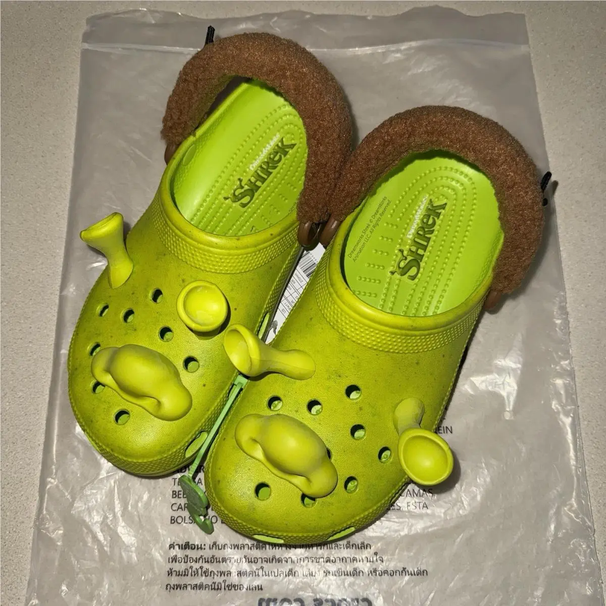 Crocs Shrek Classic Clog Dreamworks Men’s 9 Women’s 11 US