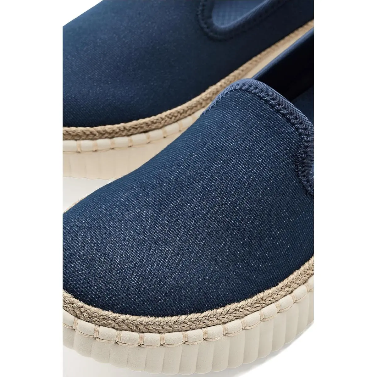 Skechers shoes - Natural 18