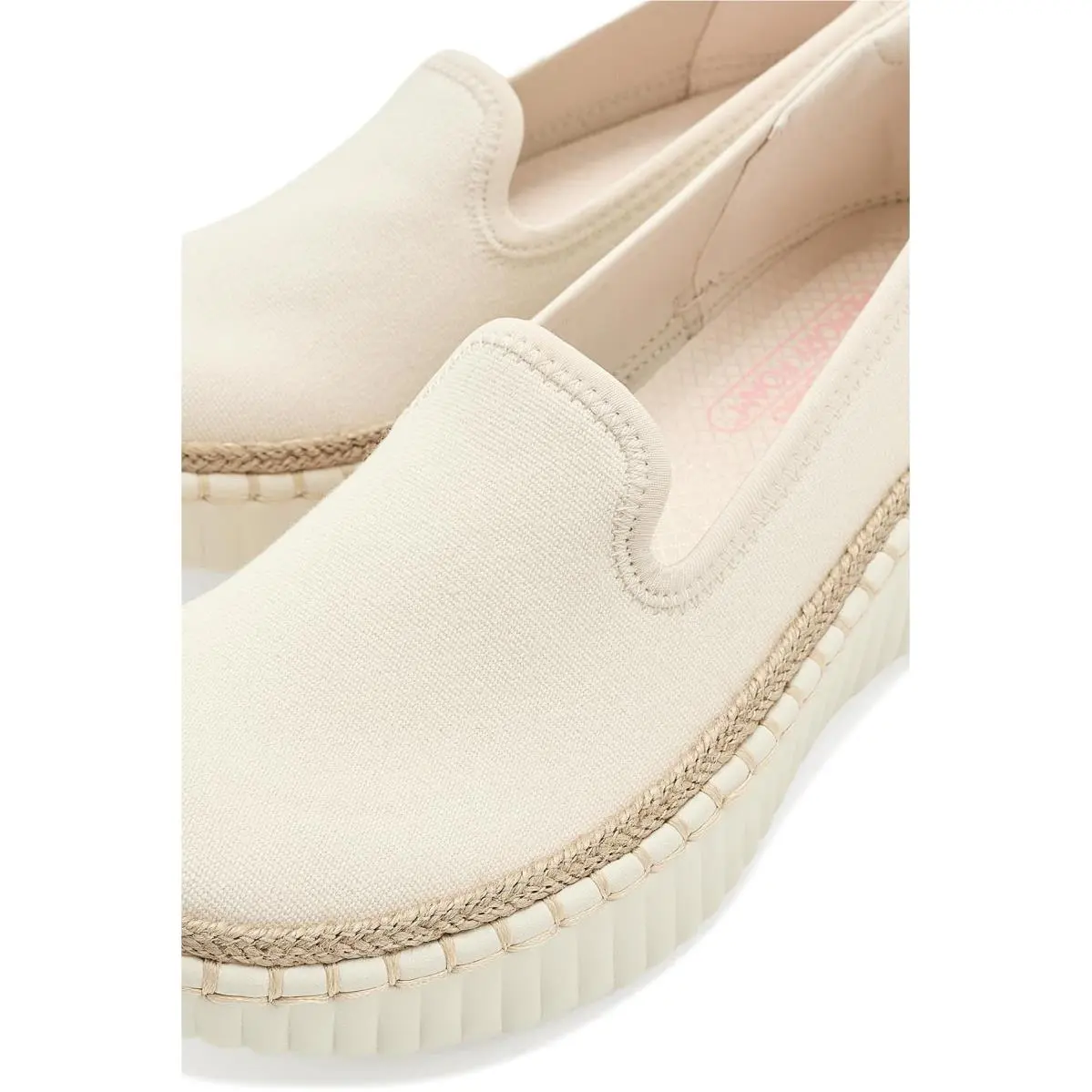 Skechers shoes - Natural 11