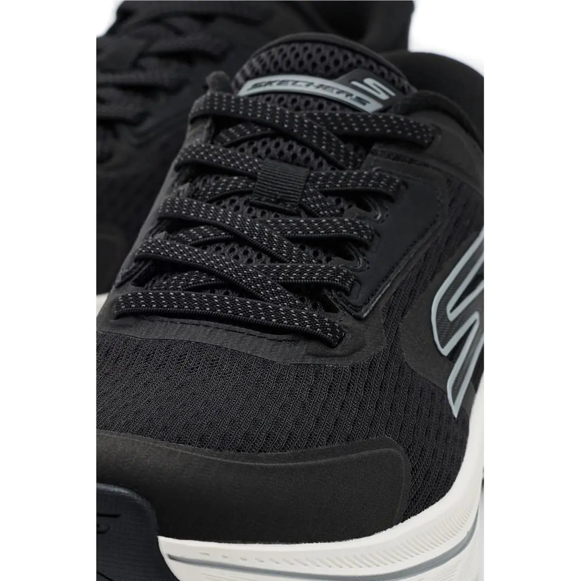 Skechers shoes - Black 4
