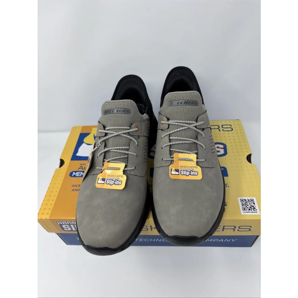Skechers Slade Macklin Size 8.5 Cement 210890/CMNT Hands Free Slip-ins