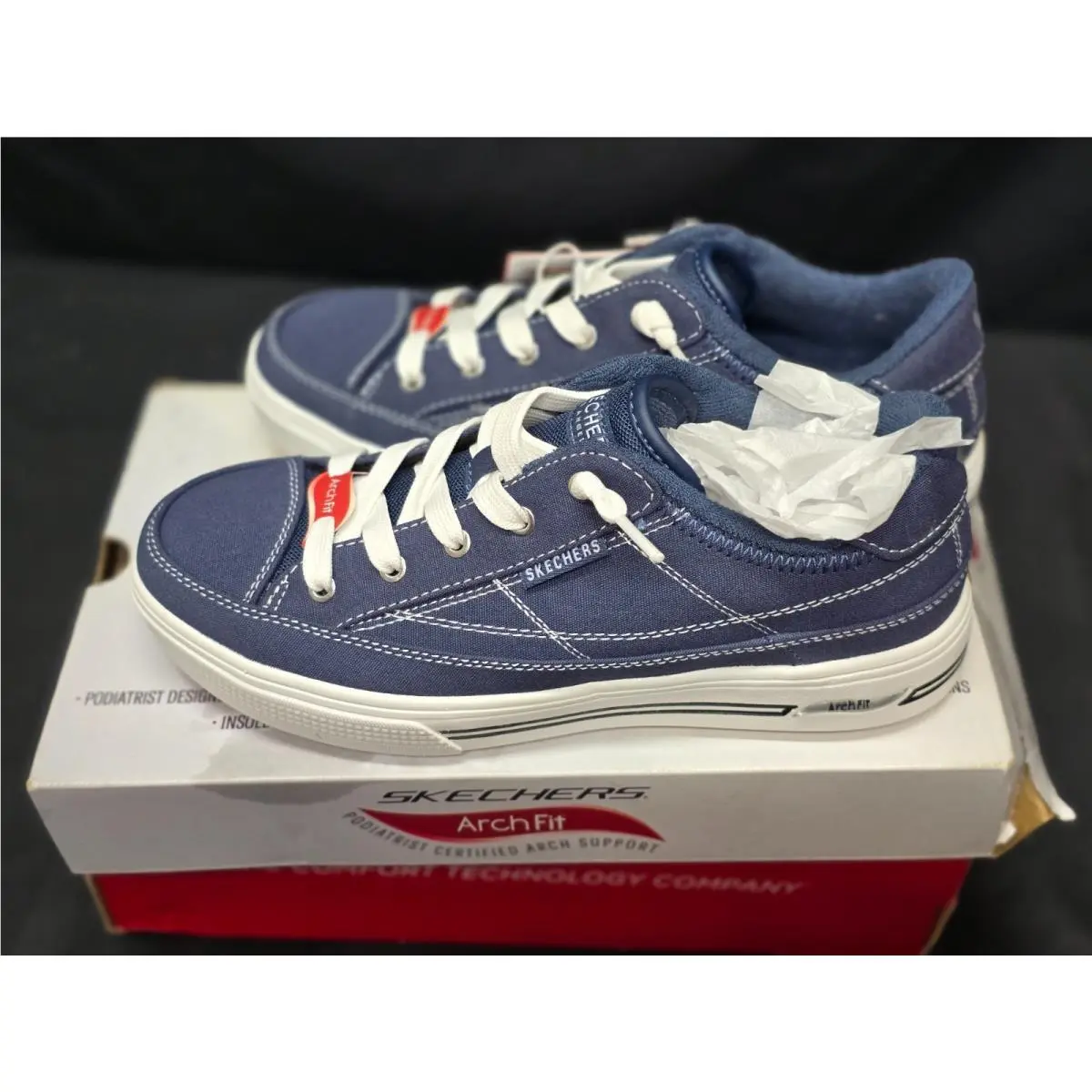 Skechers Women’s Arch Fit Wide Fit Arcade-arcata Sneakers Size 7 W Navy Shoes