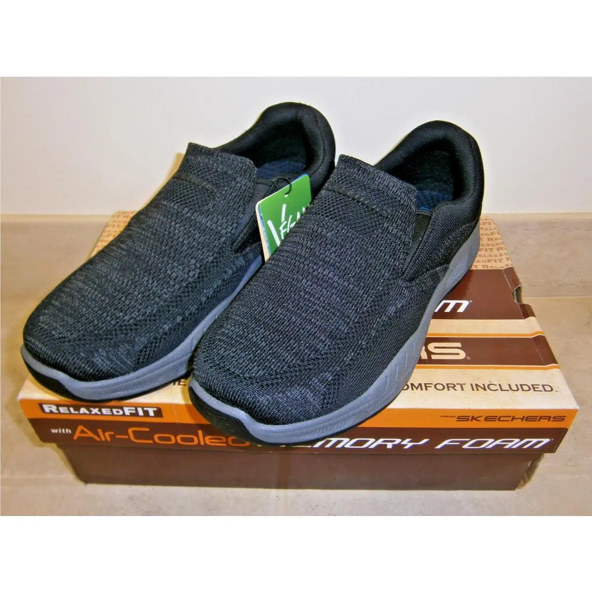 W/tags: Skechers Cohagen 204849 Shoes Black Mens 8 W/extra Wide Fit