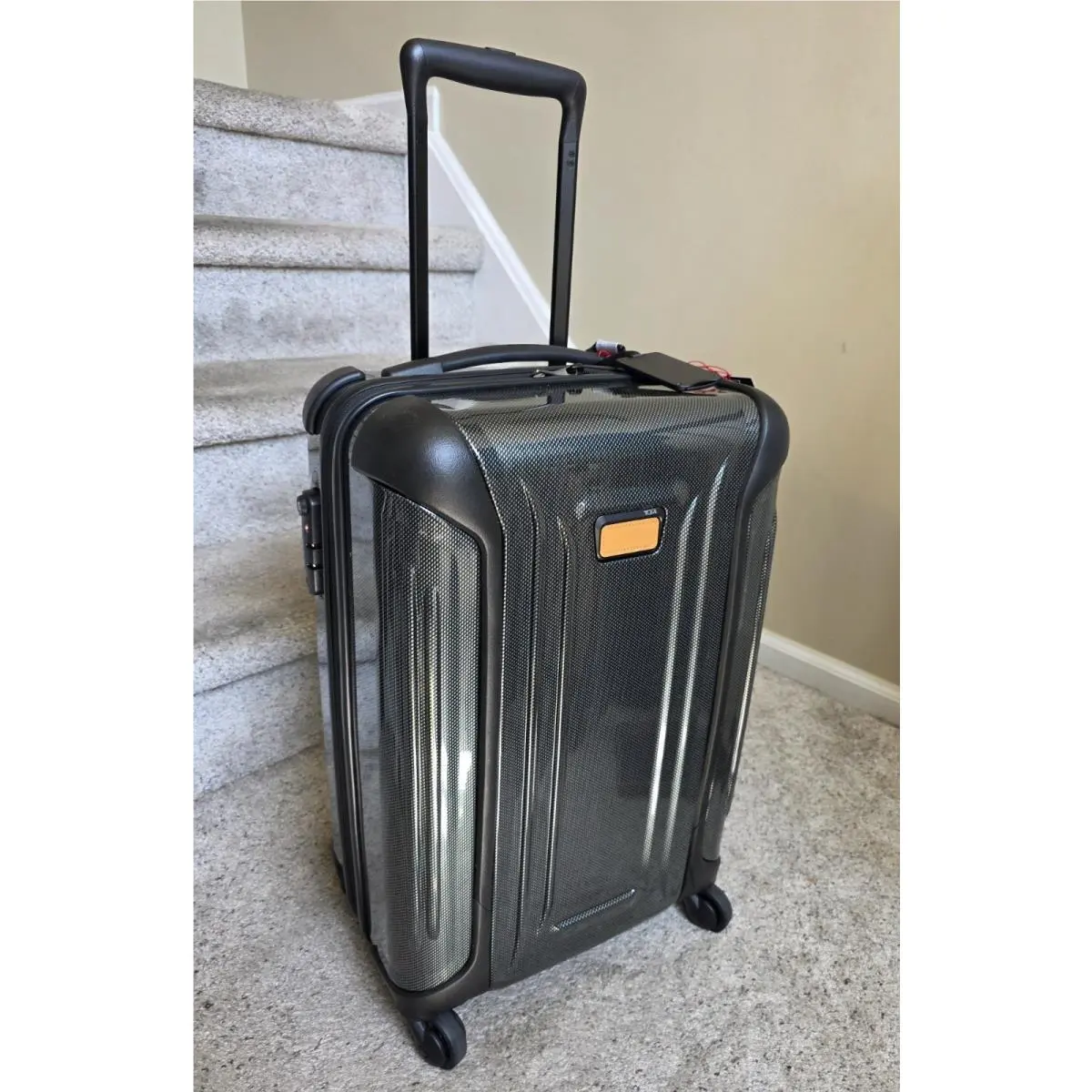 Tumi Vapor International Carry-on in Green Silver