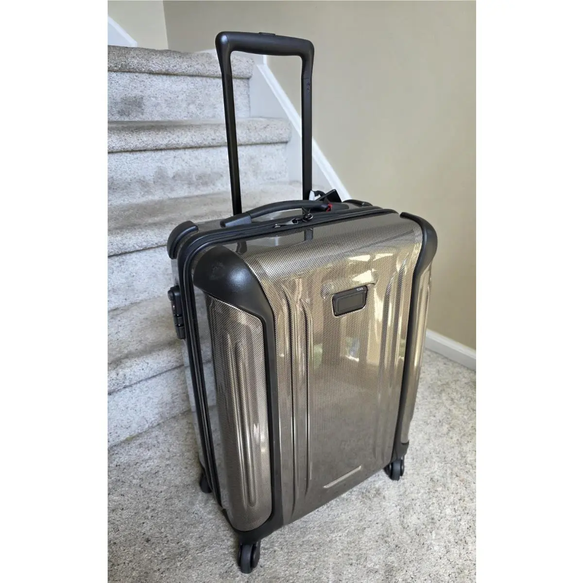 Tumi Vapor Continental Carry-on in Brown Silver