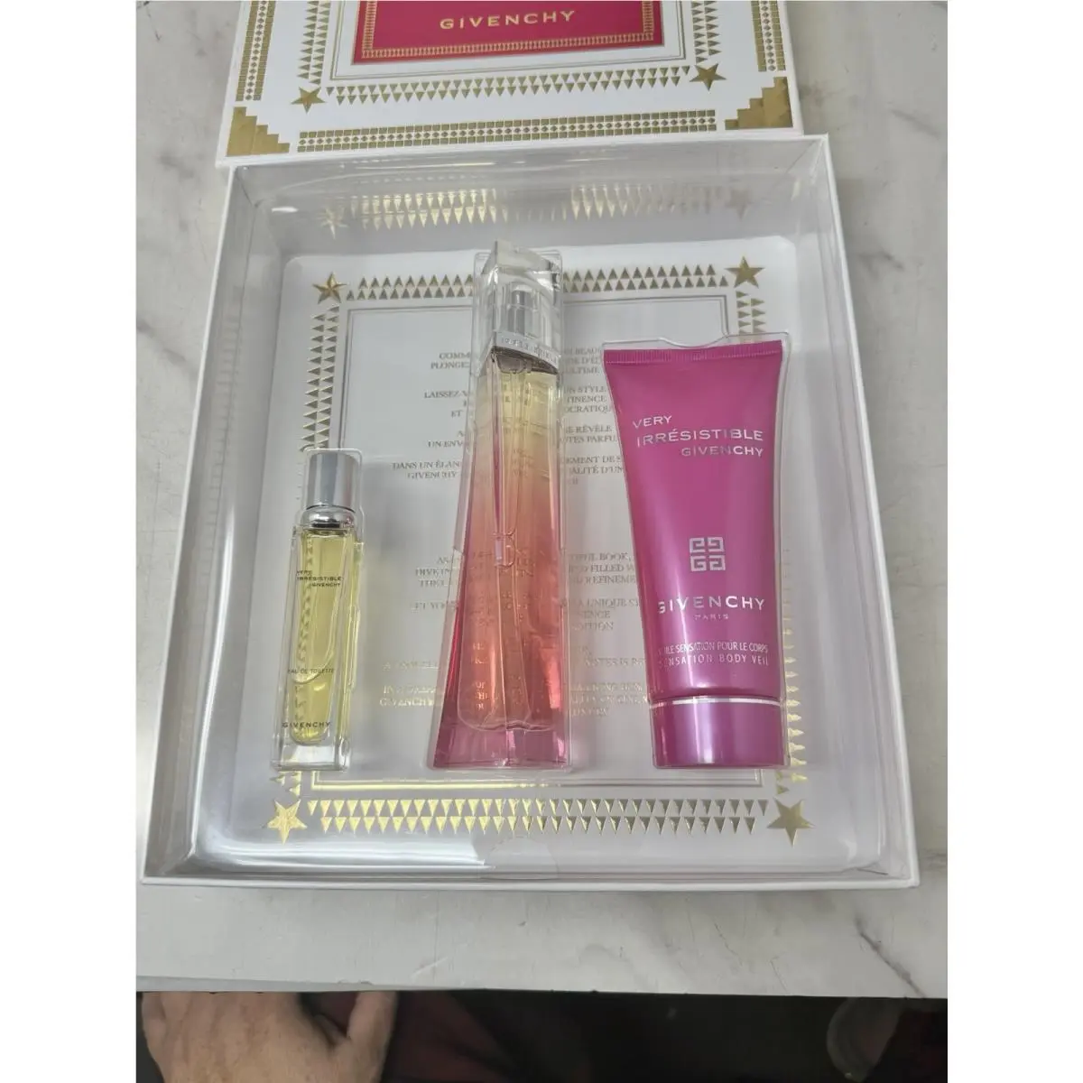 Givenchy Very Irresistible Gift Set Edt Body Veil 50ml Travel Spray Box