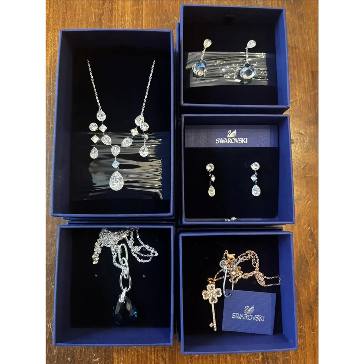 Crystal Set Pendant Necklace Earrings Jewelry by Swarovski