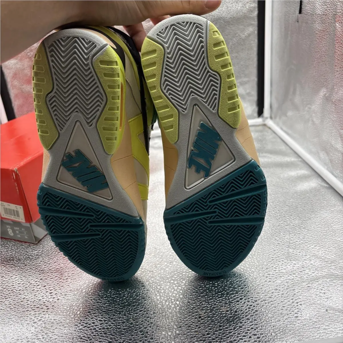 Nike shoes - Nike Air Tech Challenge - Air Tech Challenge - White 4