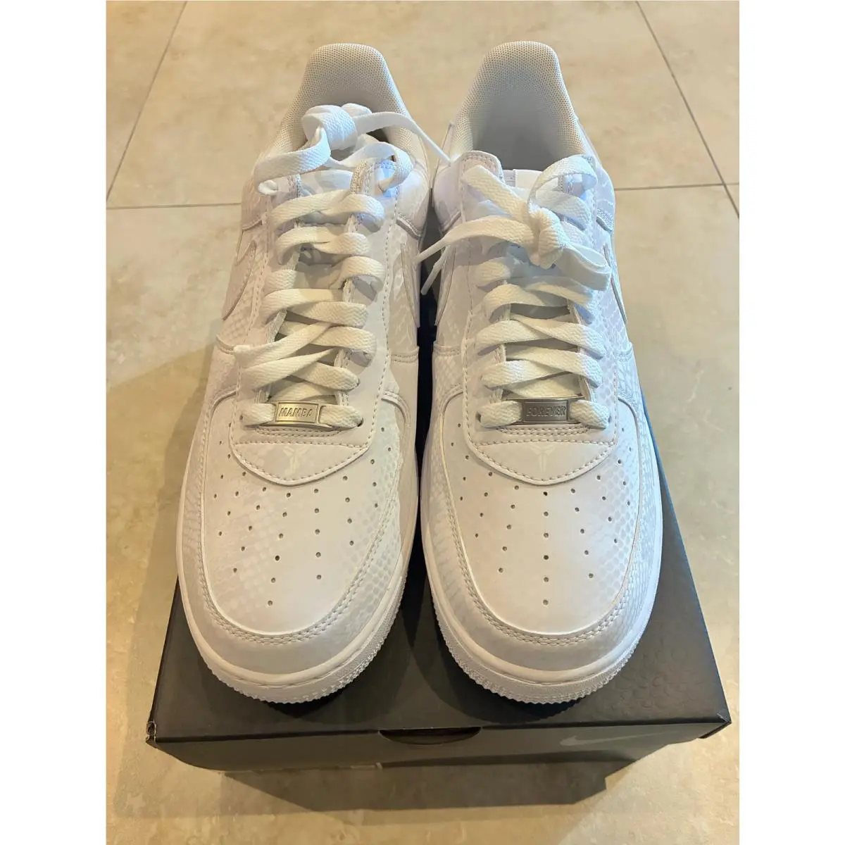 Nike shoes - Air Force 1 - Air Force - Black, way: Mamba 4