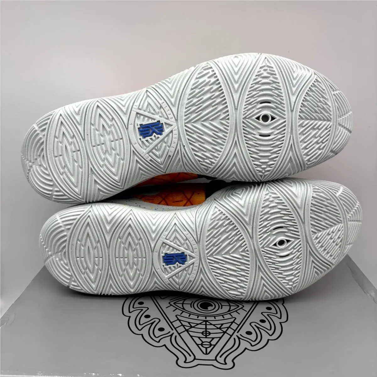 Nike shoes - Nike Kyrie 5 CJ6951-800 - Kyrie - CJ6951-800 - Orange (UPC: 193151692474) 3