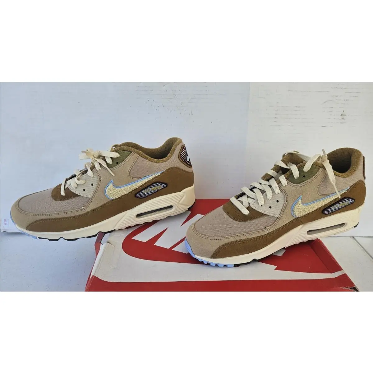 Nike Air Max 90Varsity Pack Muted Bronze Size 13