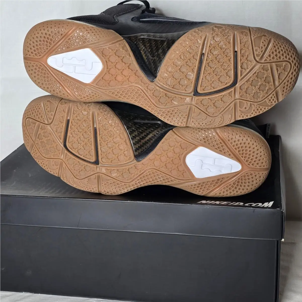 Nike shoes - LeBron 9 - LeBron - 512132 992 - Black 4