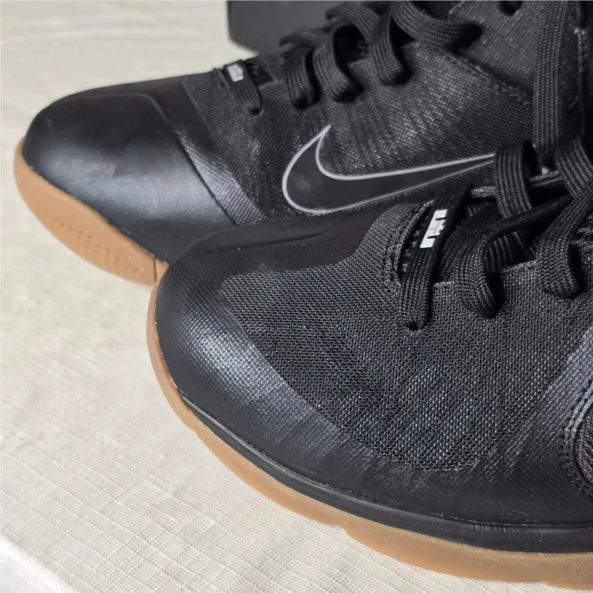 Nike shoes - LeBron 9 - LeBron - 512132 992 - Black 3