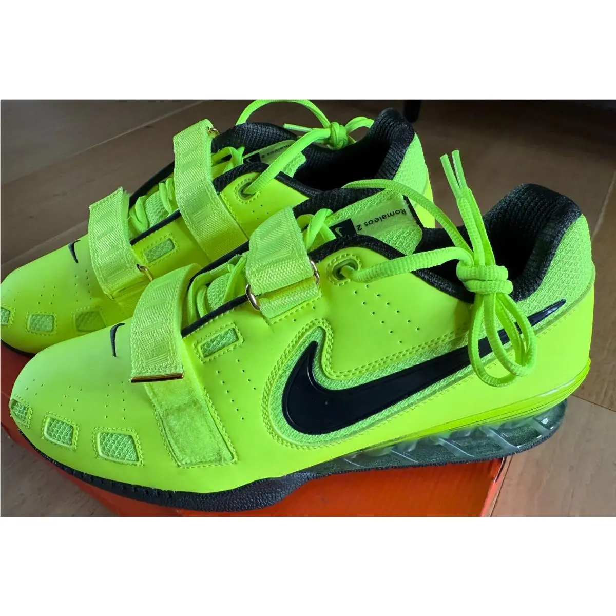 Nike Romaleos 2 Volt Men`s Weight Lifting Gym Shoes Size 13 476927-730