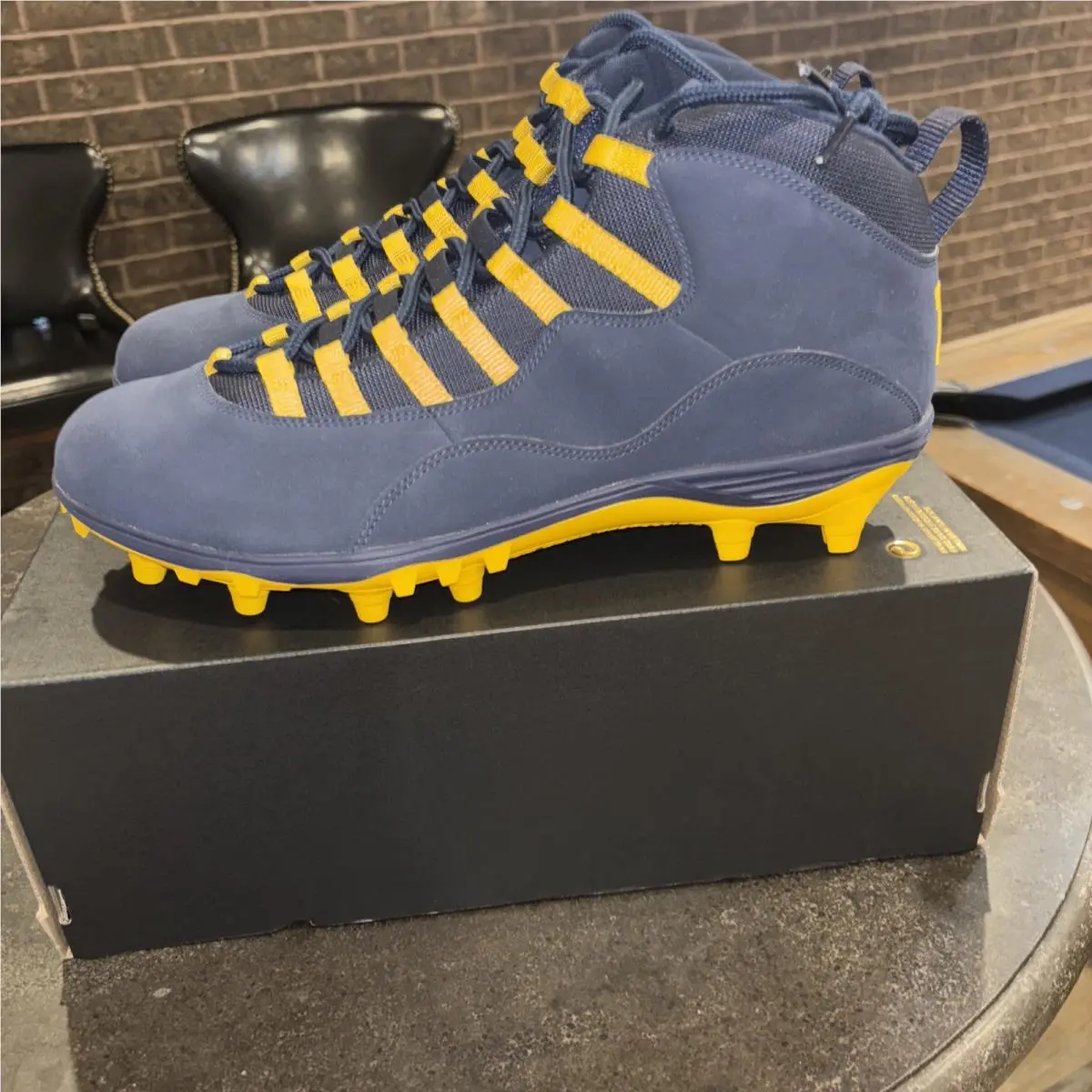 Nike Air Jordan 10 Michigan Wolverines Football Cleats PE GO Blue Size 13.5