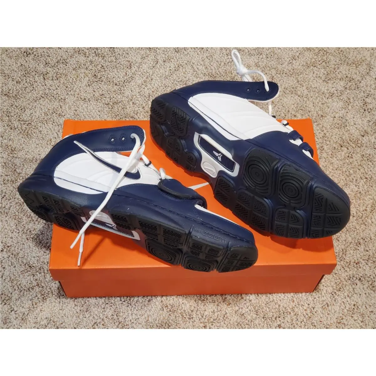Nike Zoom Kobe Trainer White Midnight Navy Size 12 DS